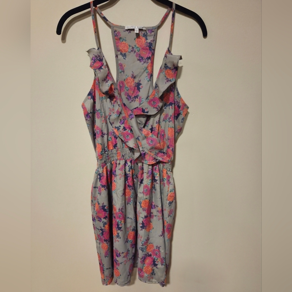 Collective Concepts Gray And Pink Floral Dress with Ruffle Accents Size Large